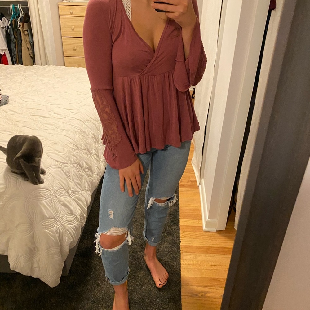 American Eagle Maroon Reversible Long Sleeve